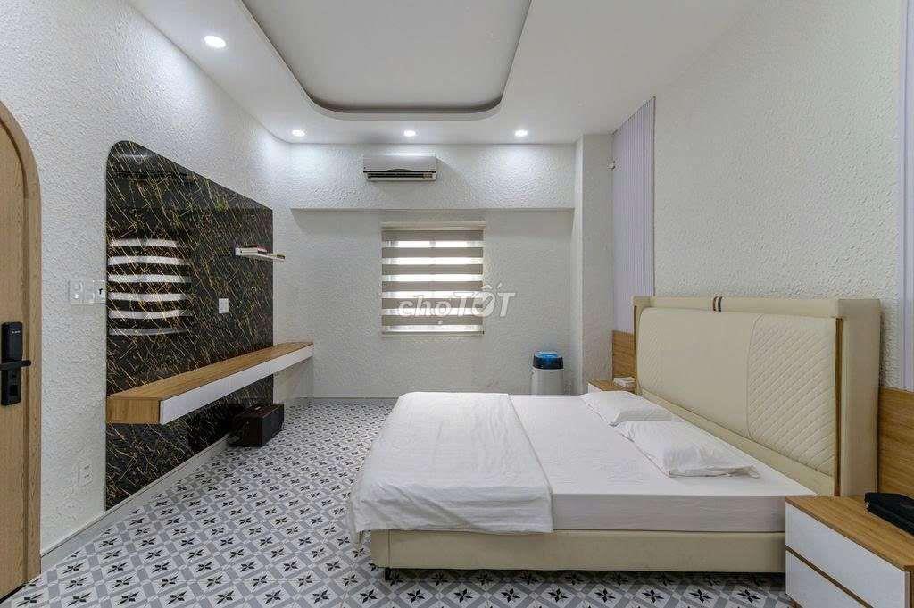 Căn hộ full nt Lý tự trọng cách chợ BT 100m. 3pn 2wc, giá chỉ 30tr 