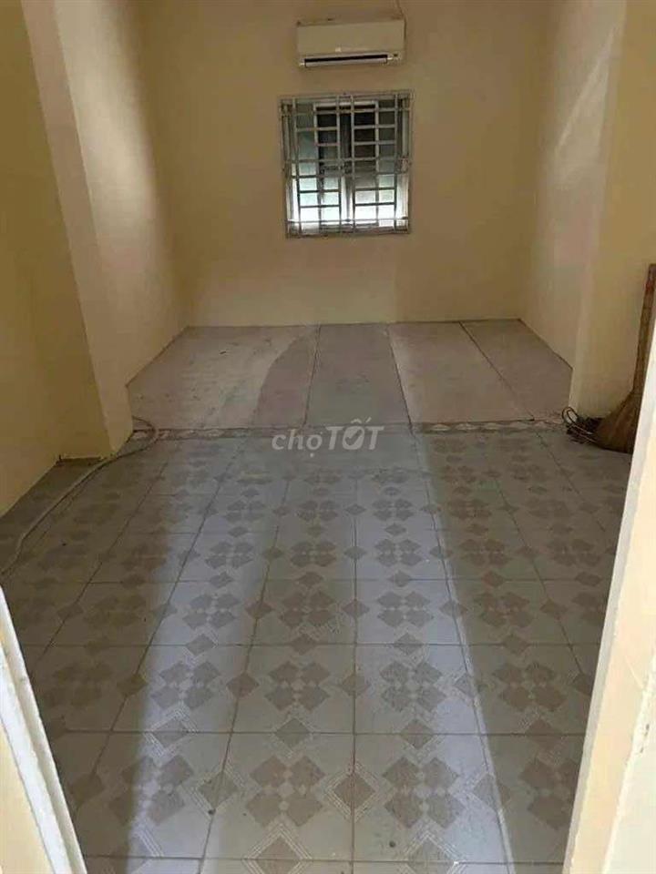 MT NGUYỄN THỊ MINH KHAI Q1. 3 tầng st. Giá chỉ 35tr