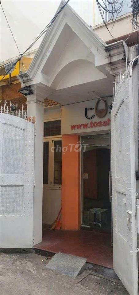 Nhà trung tâm Q1. gần tòa nhà VTv, khu ẩm thực. giá 2x