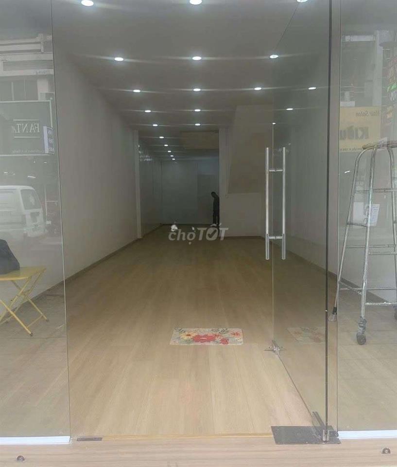 MT Phạm Ngũ Lão Q1. DT 4X10m, giá chỉ 35tr