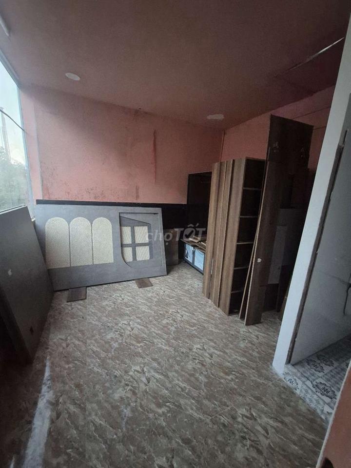 MB GÓC 2MT NGAY BÙI VIỆN. 120M2 GIÁ CHỈ 2X