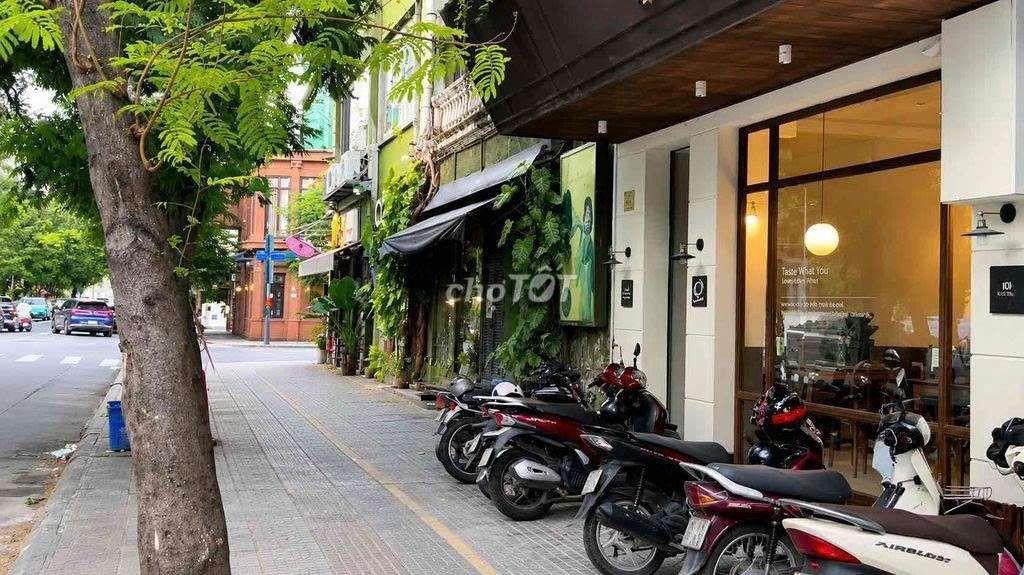 MT LÊ THỊ HỒNG GẤM, Q1. GIÁ CHỈ 2X