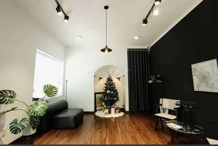 GÓC 2MT ĐIỆN BIÊN PHỦ Q3. 45M2 GIÁ CHỈ 15TR