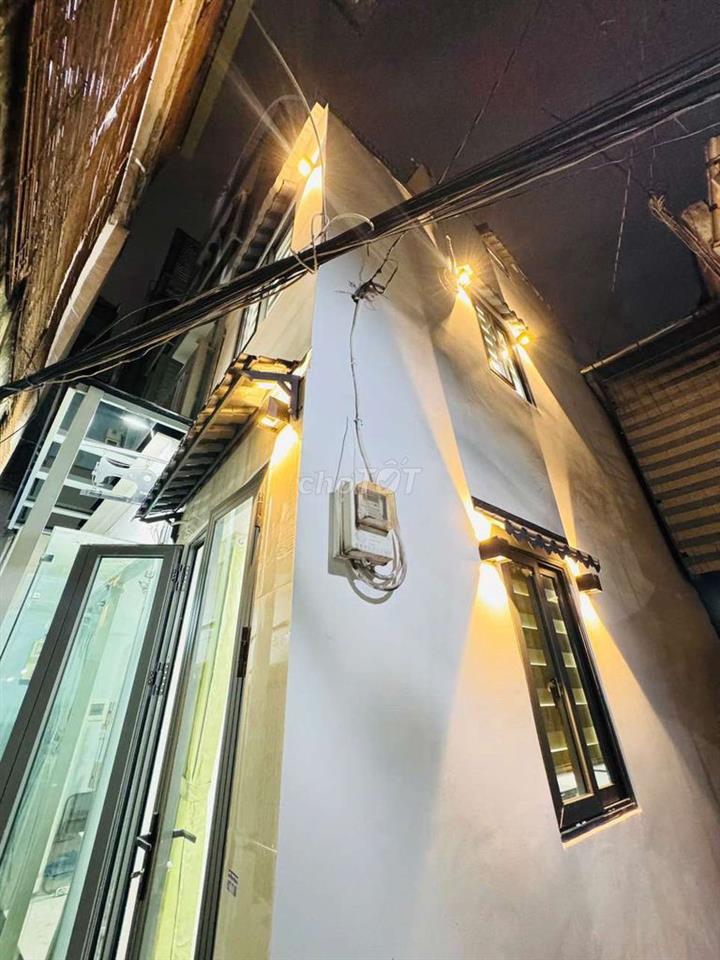 NHÀ NHỎ XINH 2PN TRUNG TÂM PHÚ NHUẬN, CHỈ NHỈNH 2X