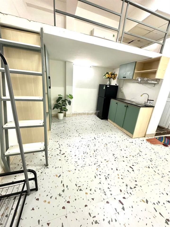 DUPLEX ĐẦY ĐỦ NỘI THẤT NGAY TRUNG TÂM Q1