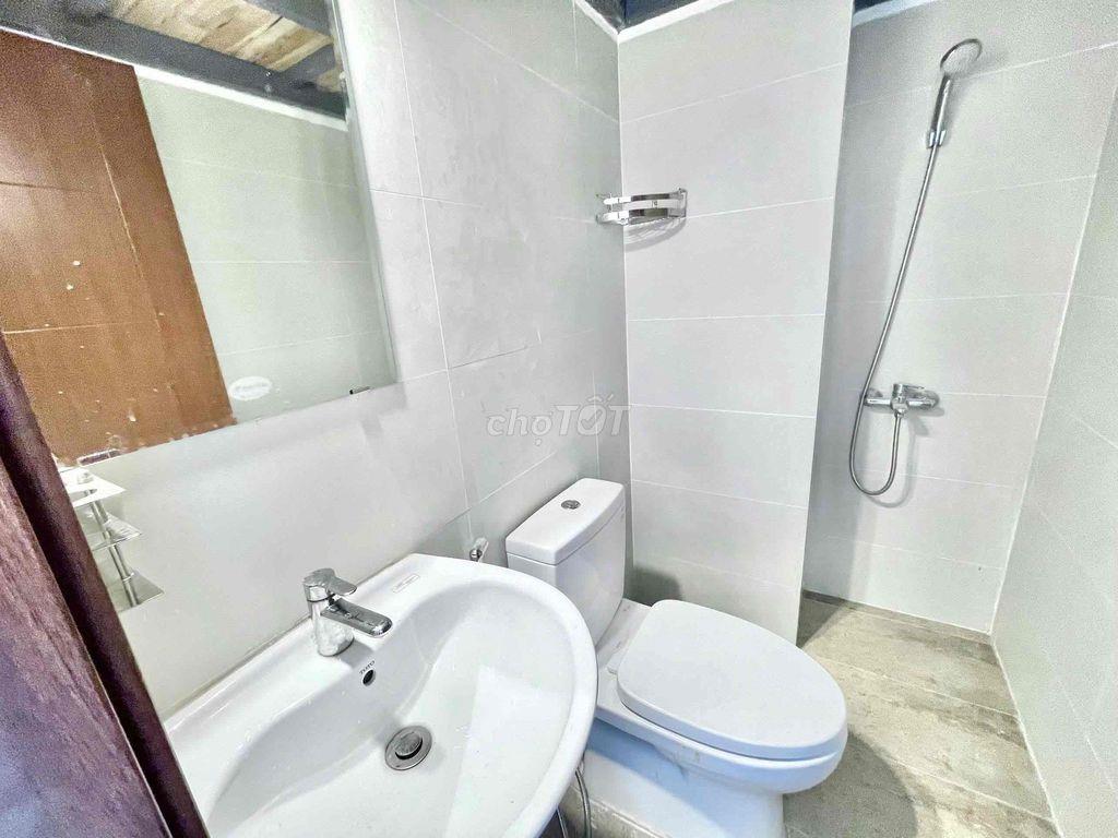 CHDV Cửa sổ trời_Đón nắng tự nhiên_Full NT_Mới tinh_Gần ĐHSP,SGU,KHTN