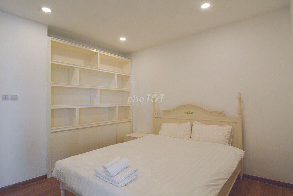 Cho thuê căn hộ chung cư Hoa Sen, Quận 11, 100m2, 3pn, 15tr