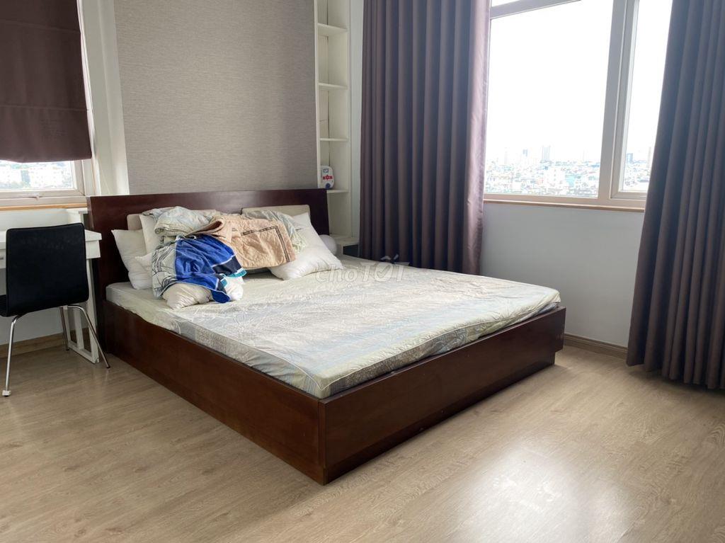 Cho thuê căn hộ chung cư Ngô Gia Tự, Q10,  70m2, 2pn, 2wc, 10tr