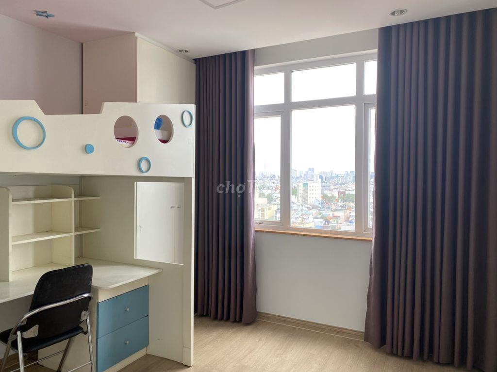 Cho thuê căn hộ chung cư Ngô Gia Tự, Q10,  70m2, 2pn, 2wc, 10tr