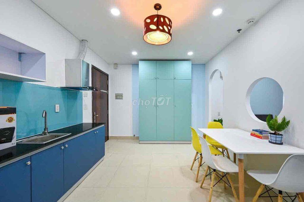 CHO THUÊ CĂN HỘ SIÊU RỘNG NGAY MẶT TIỀN QUẬN 1