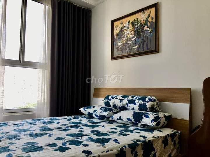 Căn hộ chung cư Central Garden : 70m2-2PN-Nội thất đầy đủ 