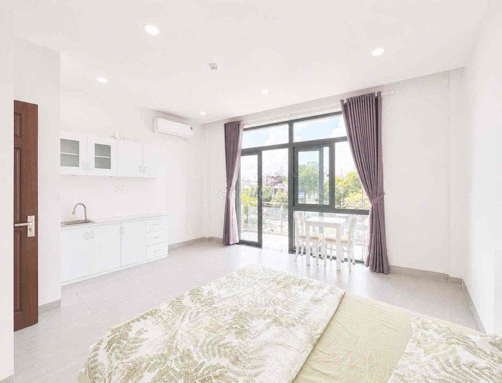 CHO THUÊ CĂN HỘ STUDIO BAN CÔNG VIEW SÔNG CỰC RỘNG