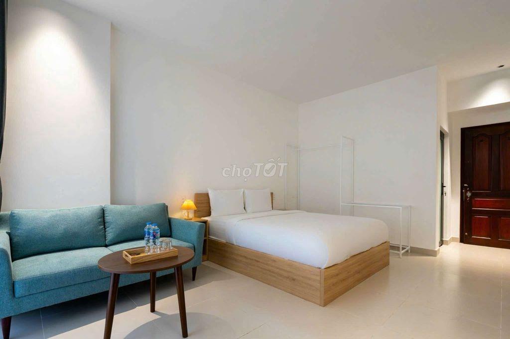 Cho thuê căn hộ 40m2 gần Hồ Con Rùa,ĐH Kinh Tế,UEH có ban công Quận 1