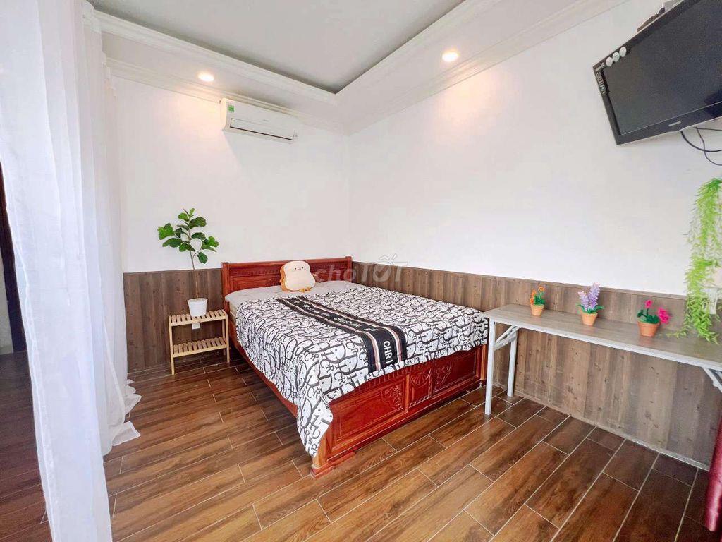 Cho thuê căn hộ Studio Đường Hòa Hưng, Quận 10, gần Vạn Hạnh Mall