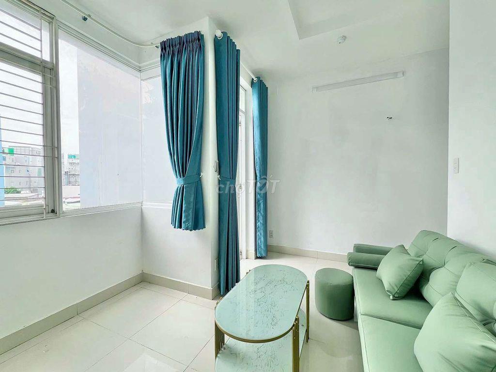 Căn Hộ 2PN 50m2, nội thất mới 100%, có ban công, Lê Văn Sỹ, Quận 3