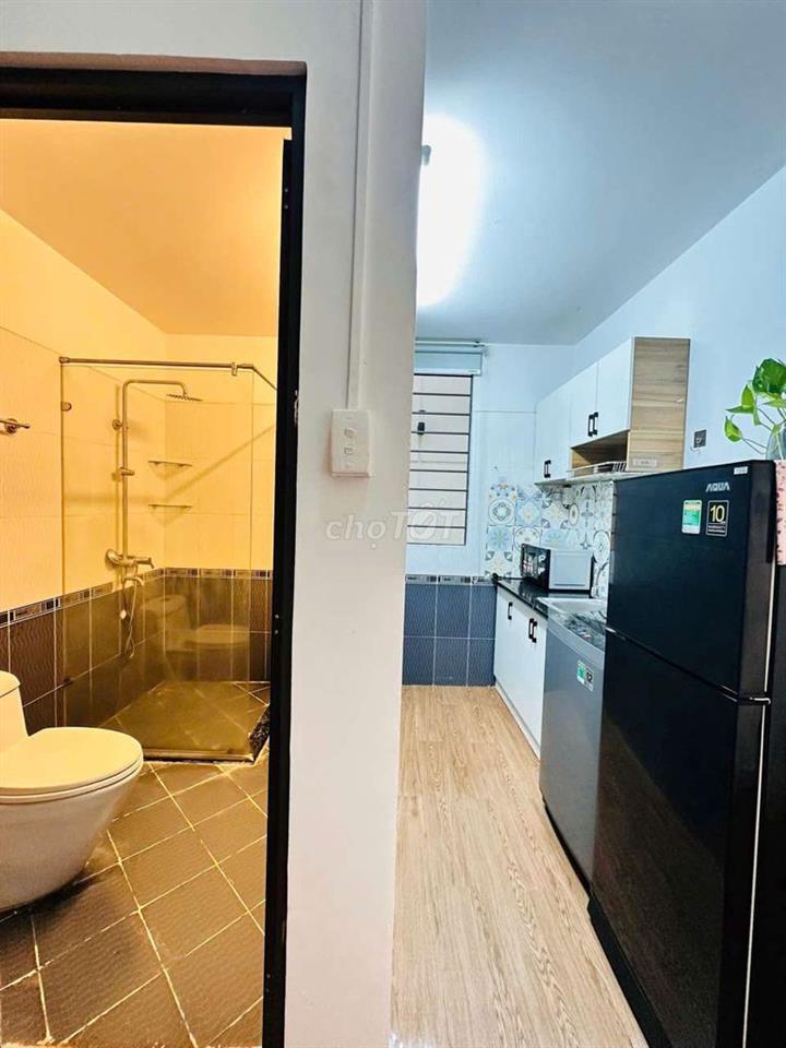 Cho thuê căn hộ 1PN, 1WC 45m2, Full nội thất, đường Thành Thái Quận 10