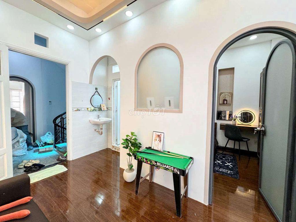 ​Cho thuê căn hộ 2pn 45m2 ban công - Tô Hiến Thành Q10, gần Big C GO!