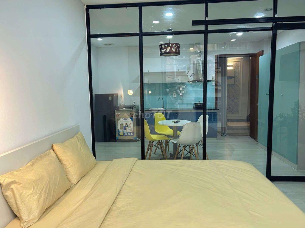 Cho thuê căn hộ 1PN 40m2 ban công - Võ Thị Sáu Quận 1, Gần