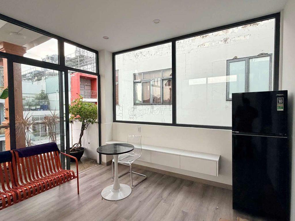 Căn hộ 1pn 40m2 ban công - Đường 3 Tháng 2 Quận 10, Gần Sư Vạn Hạnh