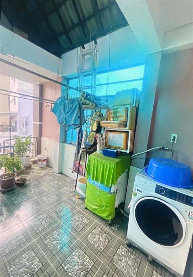 Hẻm 3m Nguyễn cảnh Chân Q 1, ngang 3x9m 4 tầng