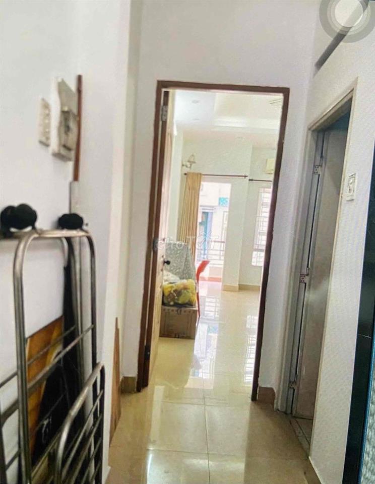 Hẻm 6m Đuờng Thành Thái Q 10, ngang 3x18m 4 tầng,