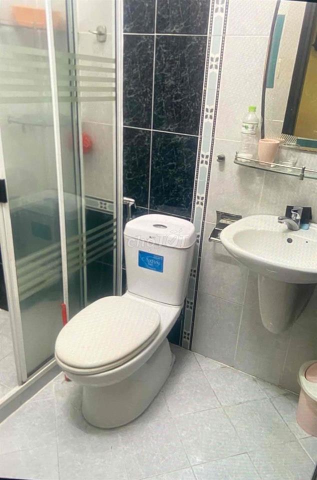 Hẻm 4m Vườn chuối Q 3, ngang 3x8m 5 tầng nhà mới đẹp