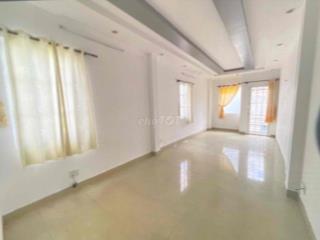 480/ .,. Nguyễn Tri Phương P 9 Q 10, ngang 3x7m 4 tầng