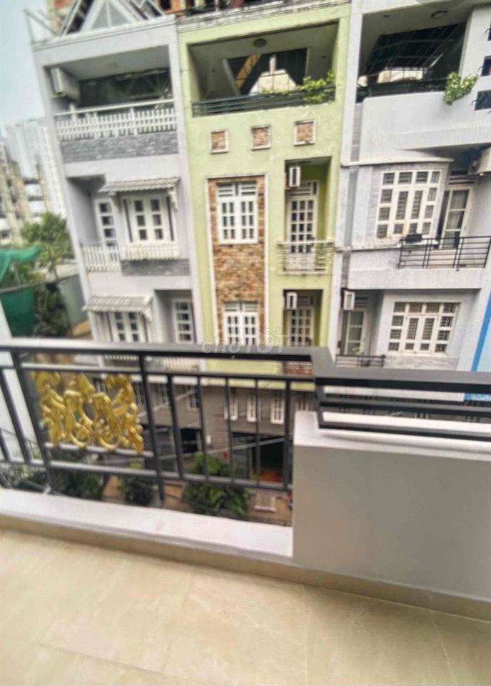 Hẻm 6m đường Thành Thái, Quận 10, ngang 3x18m 4 tầng nhà mới