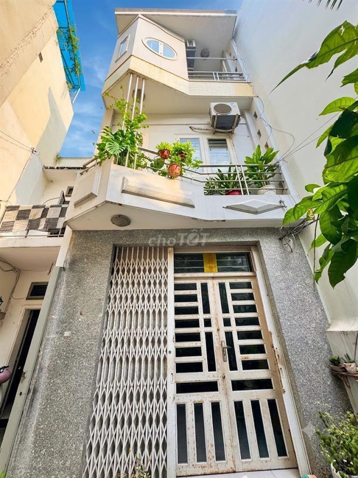 BÁN NHÀ HẺM 4M - NGUYỄN BỈNH KHIÊM QUẬN 1 ( BẾN NGHÉ)🔸4X10🔸3 TẦNG
