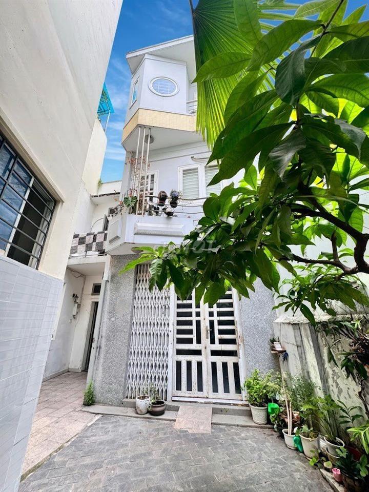 BÁN NHÀ HẺM 4M - NGUYỄN BỈNH KHIÊM QUẬN 1 ( BẾN NGHÉ)🔸4X10🔸3 TẦNG