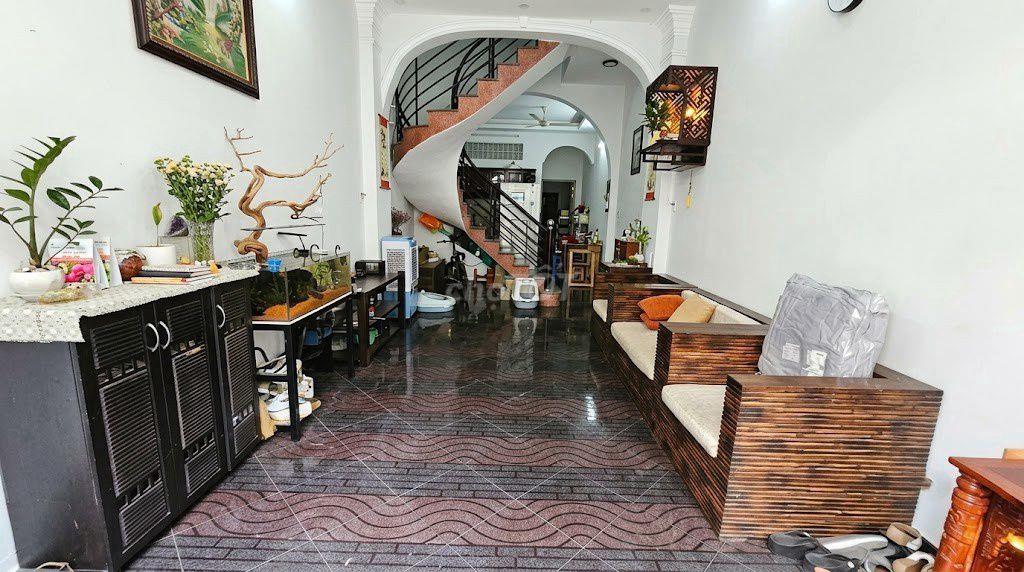 BÁN NHÀ HẺM 262 LÊ VĂN SỸ QUẬN 3, DT: 4 X 17M, 3 TẦNG, 5PN, CHỈ 8.8 TỶ
