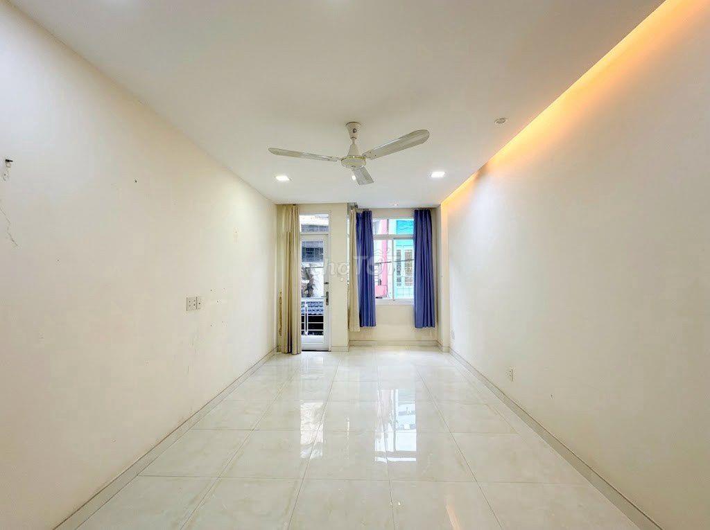 BÁN NHÀ HẺM TÔ HIẾN THÀNH QUẬN 10, DT: 3.5 X 14M🏠4 TẦNG, HẺM THÔNG🚗