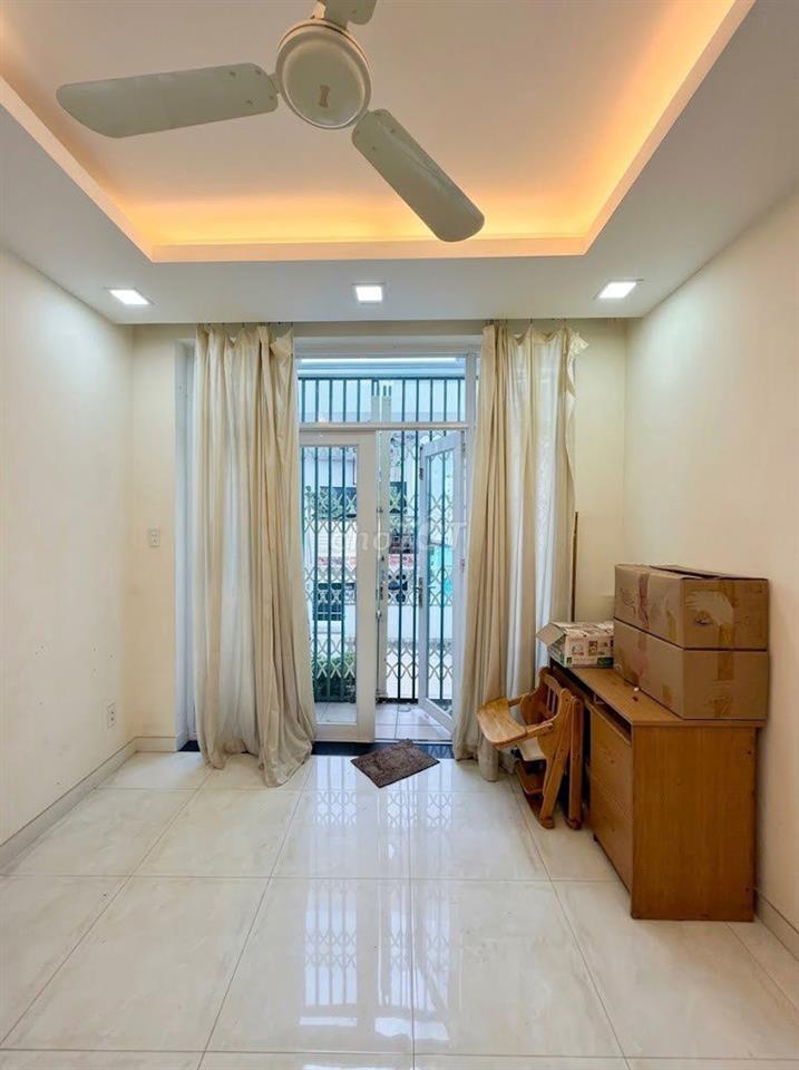 BÁN NHÀ HẺM TÔ HIẾN THÀNH QUẬN 10, DT: 3.5 X 14M🏠4 TẦNG, HẺM THÔNG🚗