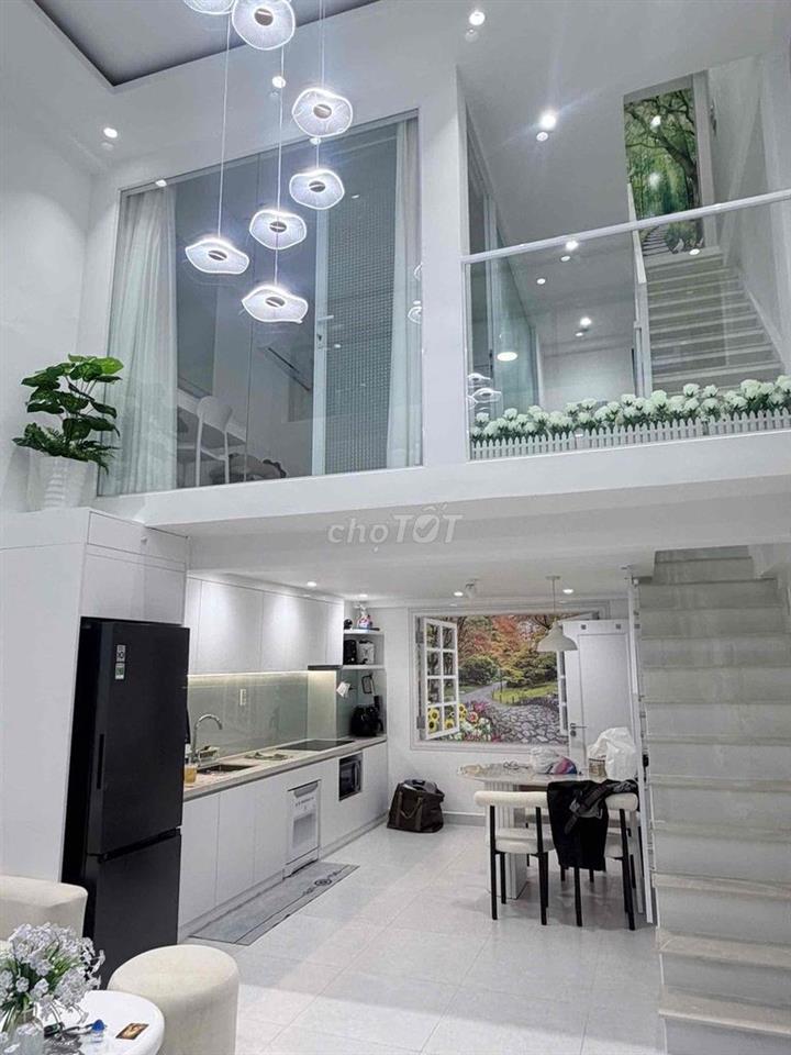 Bán Nhà Hẻm Xe Hơi 413 Lê Văn Sỹ Quận 3, DT: 4.2 x 8.5m, Trệt Lững Lầu