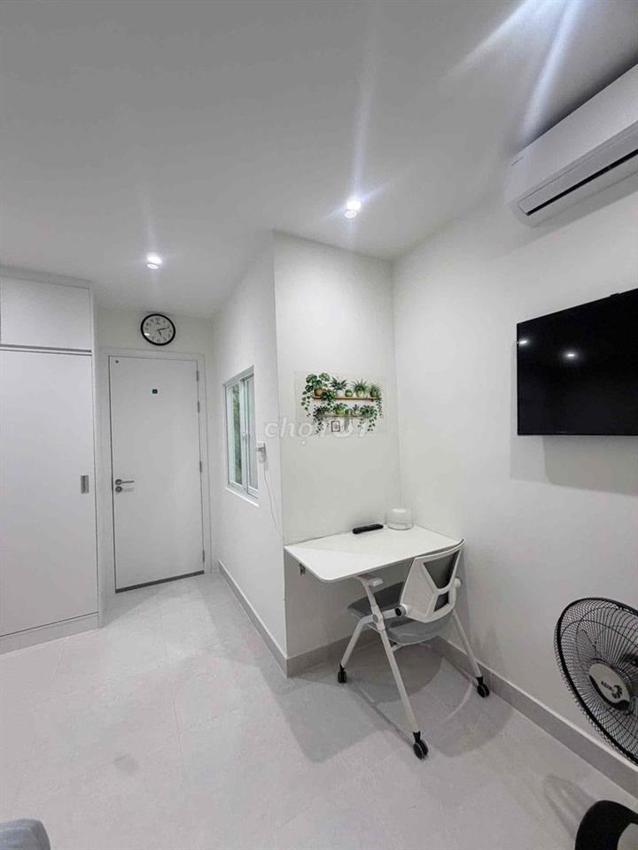 Bán Nhà Hẻm Xe Hơi 413 Lê Văn Sỹ Quận 3, DT: 4.2 x 8.5m, Trệt Lững Lầu