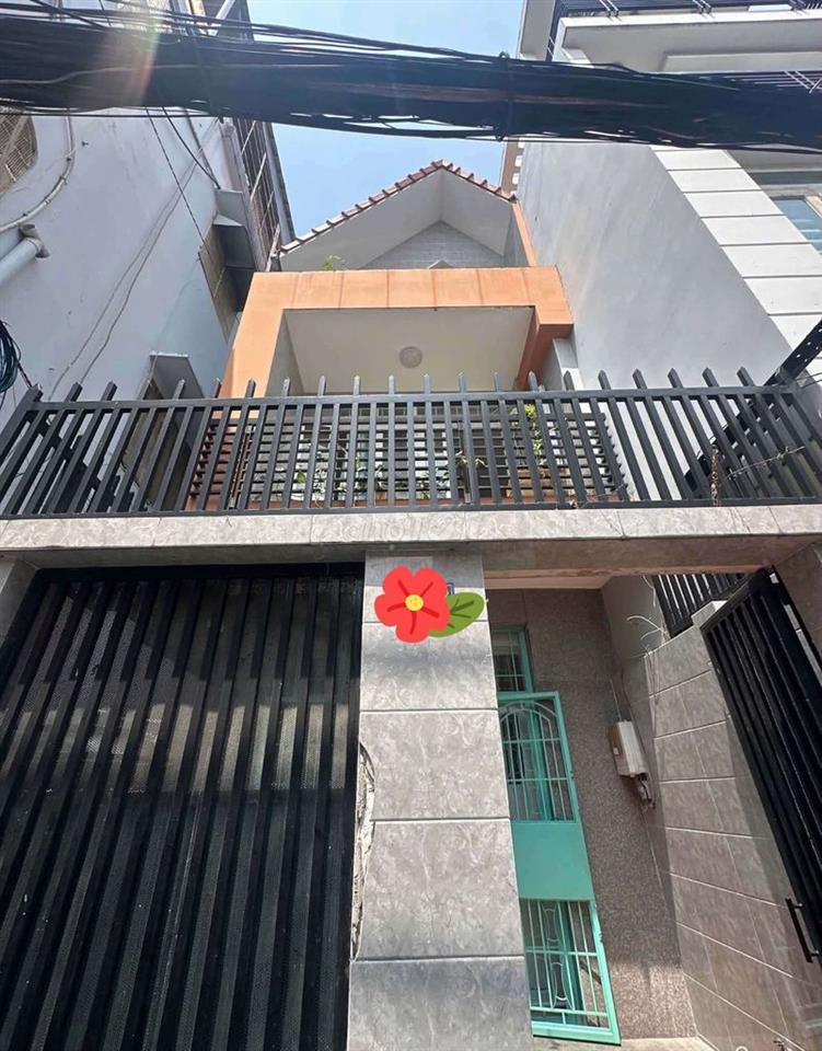 NHÀ HẺM XE HƠI, LÊ THỊ RIÊNG, Q1
