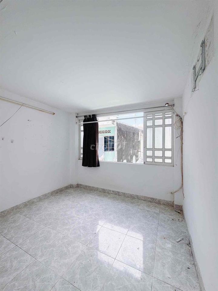 4 tầng - khu dân cư bán gấp