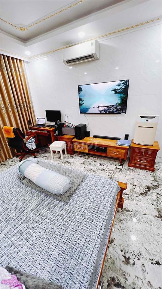 nhà anh cả cần bán