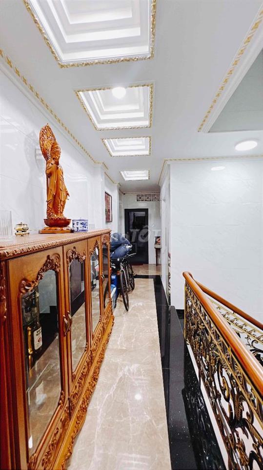 nhà anh cả cần bán