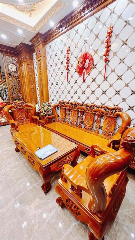 nhà anh cả cần bán