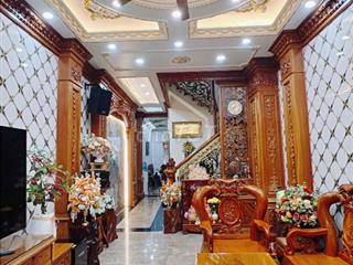 nhà anh cả cần bán