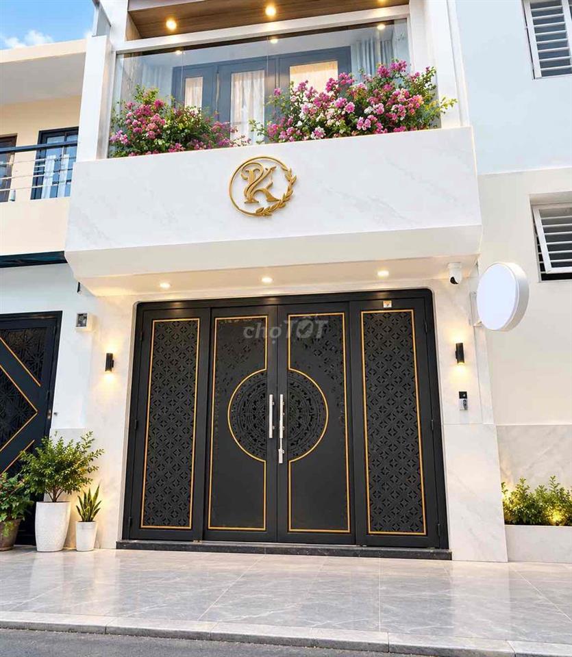 cho thuê mặt tiền tôn đản Q4
