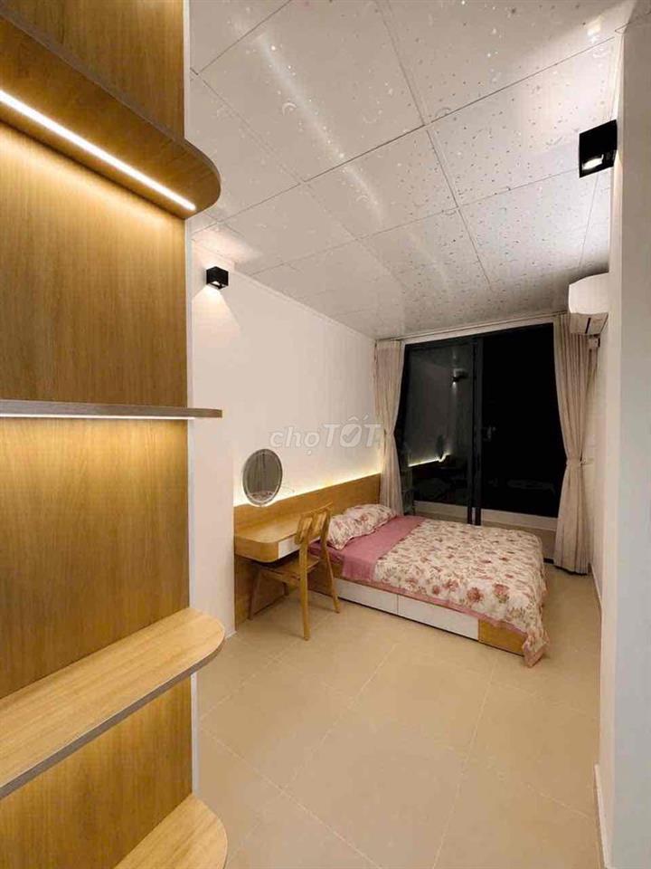 Nhà Mới khu VIP Q10