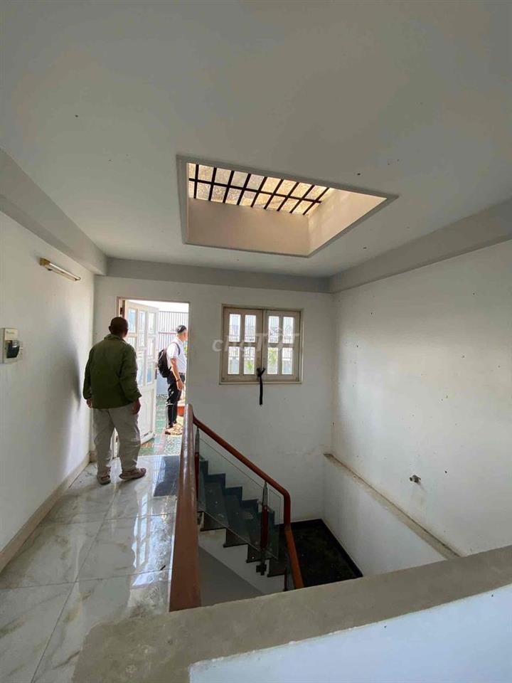 BÁN NHÀ 1225/58A PHẠM THẾ HIỂN - 102m2 - 4 TẦNG - 7PN - DÒNG TIỀN 50tr