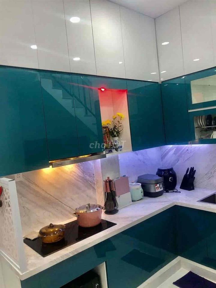 QUẬN 1 - 94m2 DTSD - 4 TẦNG - 3PN - CHỈ 5.2 Tỷ