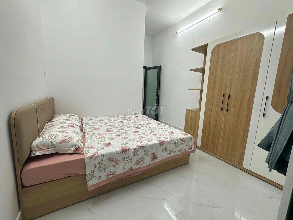 HẺM 5M - BÌNH THẠNH GIÁP QUẬN 1 - HƠN 40M2 - 3 TẦNG