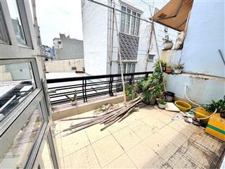 Ngang 4.2m - 40M2 - 4PN 3 Tầng BTCT SÁT QUẬN 1 - SÁT MẶT TIỀN