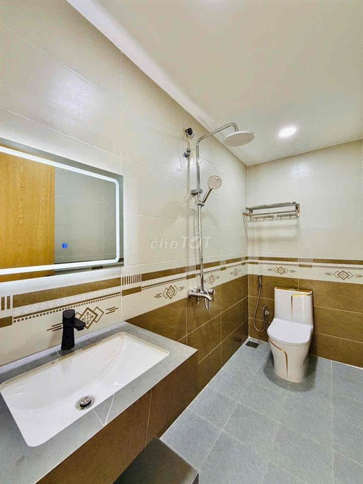 75M2 MẶT TIỀN KINH DOANH - NGANG 4M NỞ HẬU 7M - 4PN - NHỈNH 8 TỶ
