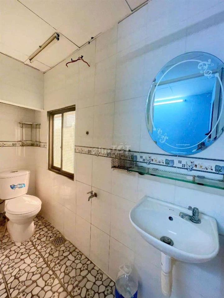 Nhà ngay chợ Bến Thành, trung tâm Q1