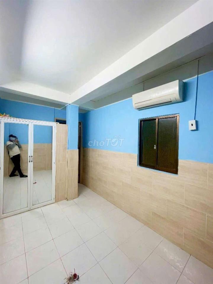 Nhà ngay chợ Bến Thành, trung tâm Q1
